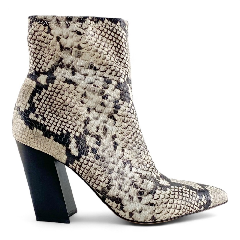 Vince Camuto Setillen Black/White Stretch Snake Boots, 9M - Picture 1 of 8